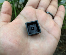 Load image into Gallery viewer, Arrowhead Boy - C Stock