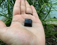 Load image into Gallery viewer, Arrowhead Boy - C Stock